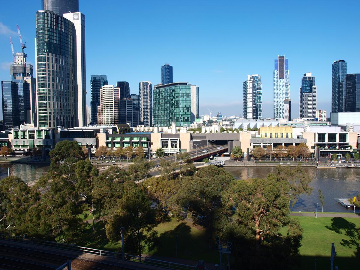 Апартаменти Melbourne River Views Екстер'єр фото